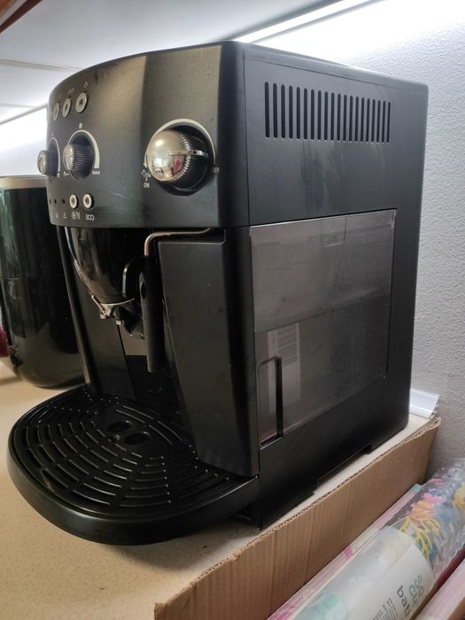 Ekspres do kawy DeLonghi