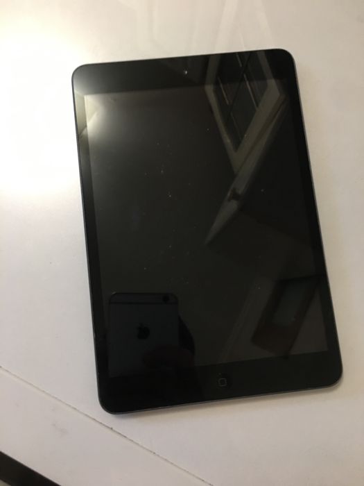 Ipad mini 1 16 gb icloud lock