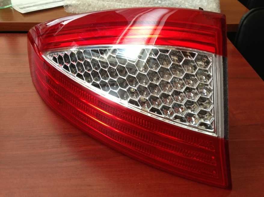 Противотуманка Ford Mondeo 4 туманки Мондео 2007-2010