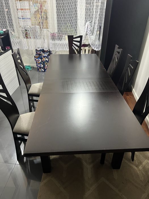 Stół rozkładany + 6 krzeseł