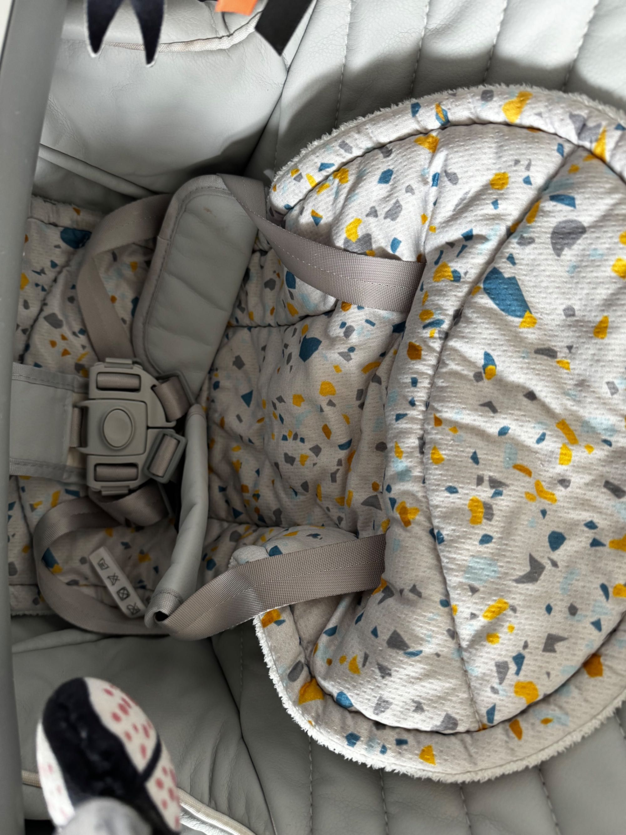 Kinderkraft Lastree krzesełko do karmienia Grey