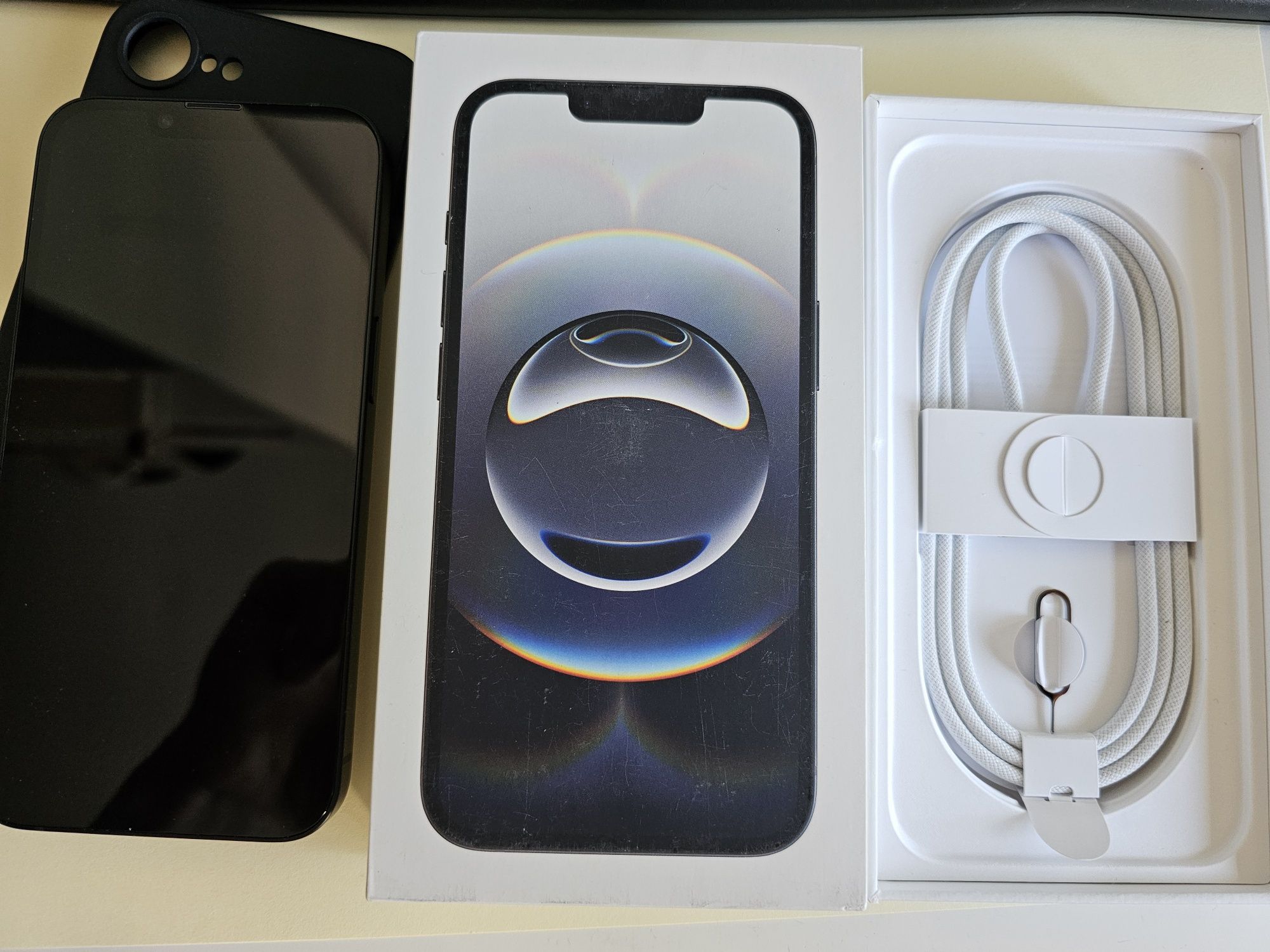 IPhone 16e  black na gwarancji nowy 128 GB