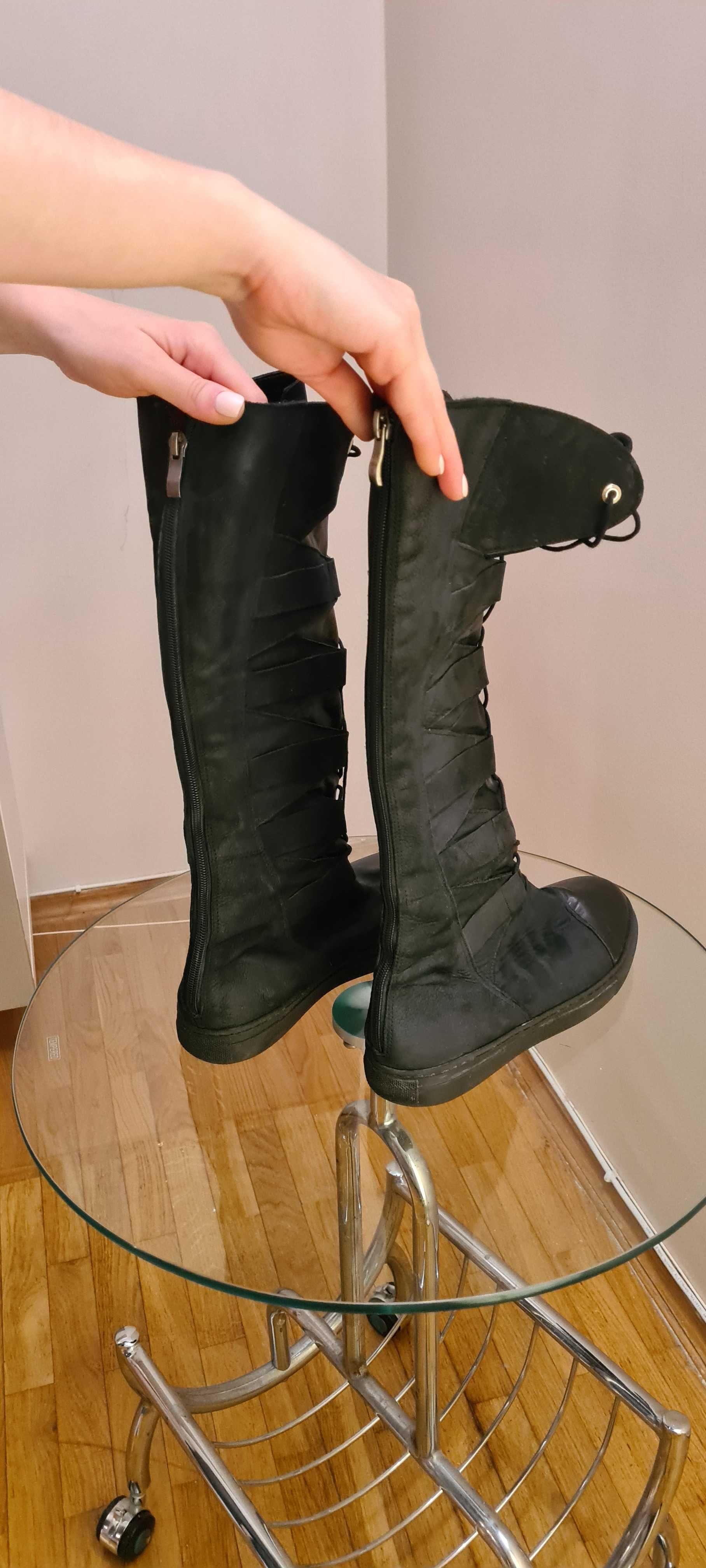 Wysokie buty / kozaki By o la la