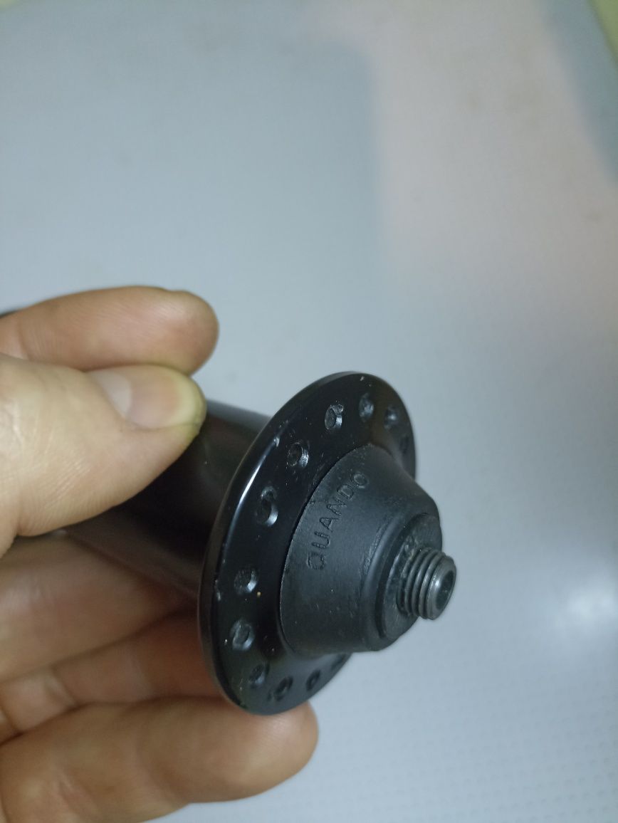 Втулки Shimano STX, передняя Quando