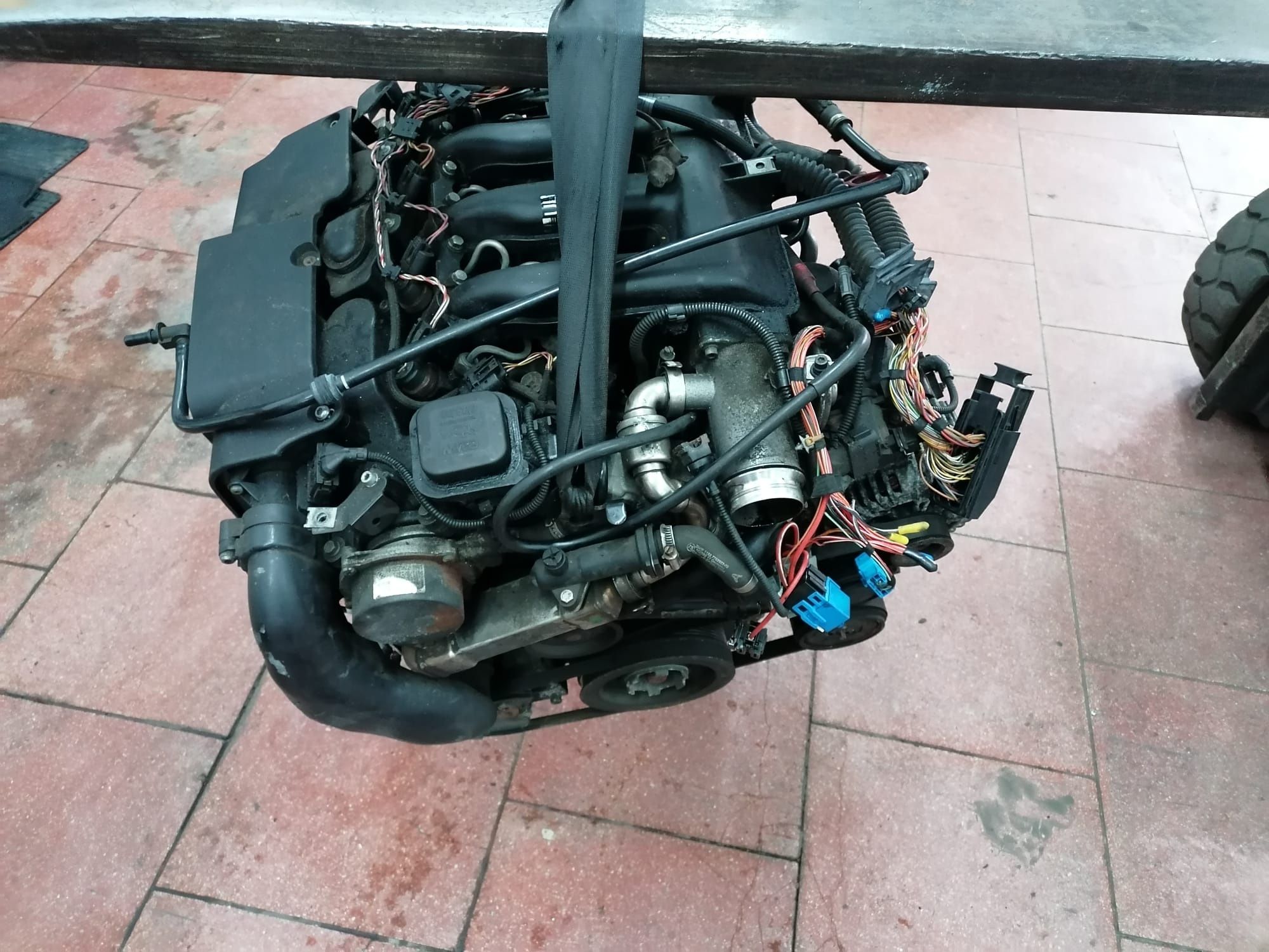 Motor 20d m47 163cv