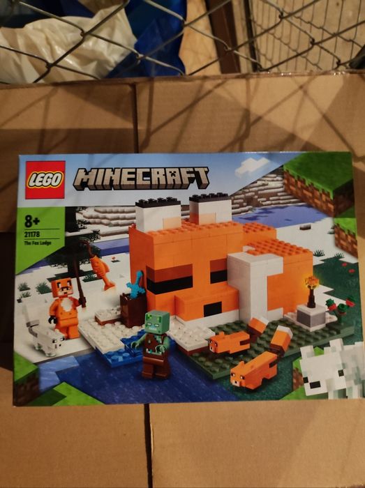 LEGO Minecraft 21178 Siedlisko lisów