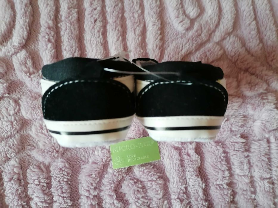 Кросівки дитячі нові 12см (1 рік)