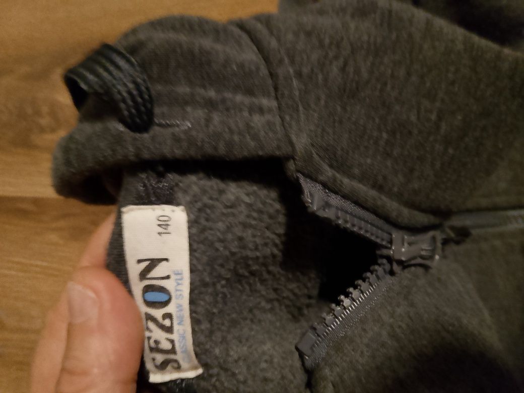Komplet sportowy (bluza+ spodnie dla chłopca), marka Sezon