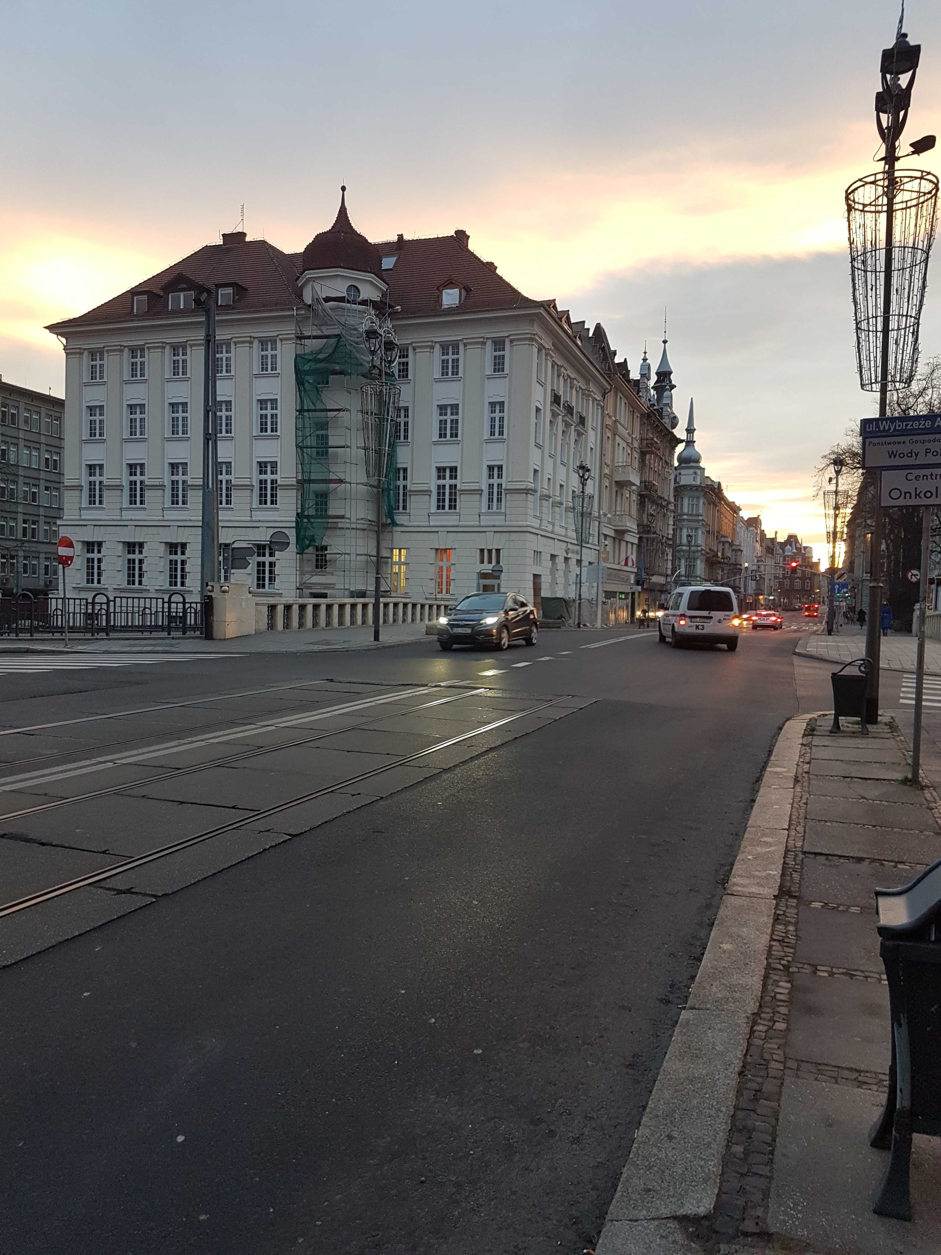 Budynek oficyny o pow.  60 m2 przy ul. Zwycięstwa 28, Gliwice