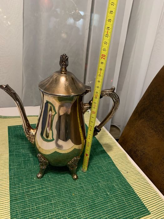 Роузбол посеребрение Англия, кофейник, кувшин, оловяные бокалы