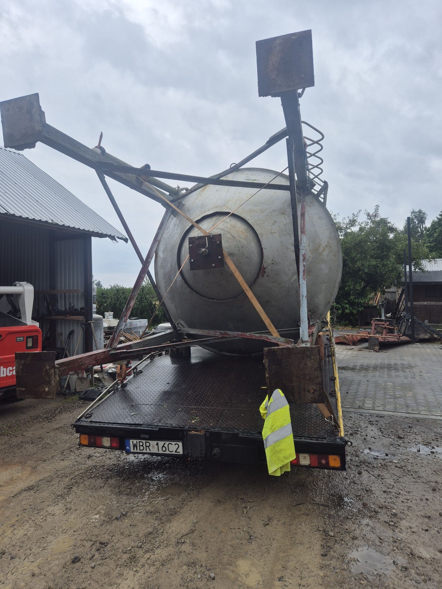 Silos na cement , zbożowy, na wodę