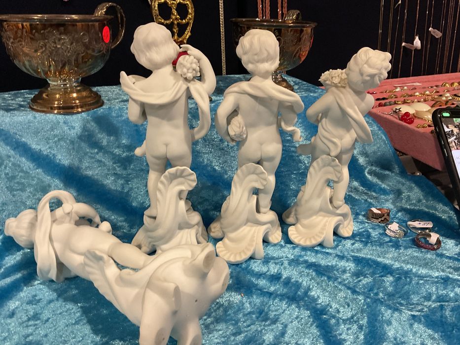 Vista alegre 4 estações em biscui 19 cm