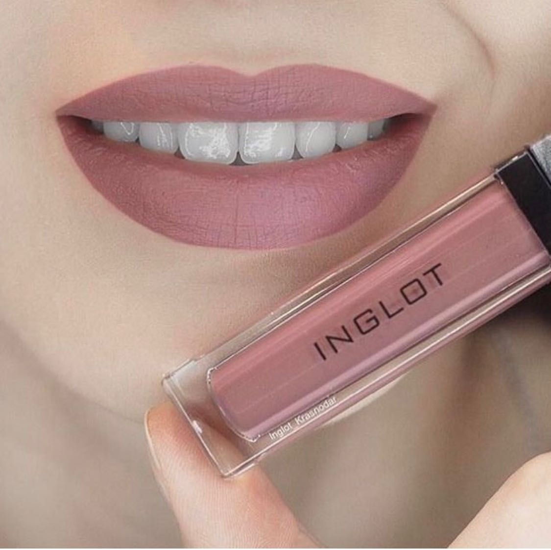 Tінт Inglot 18 рідка помада