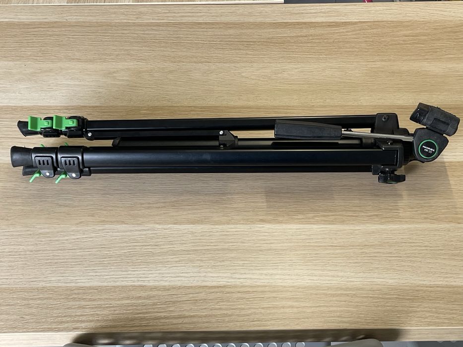 Tripé Hanimex HX30
