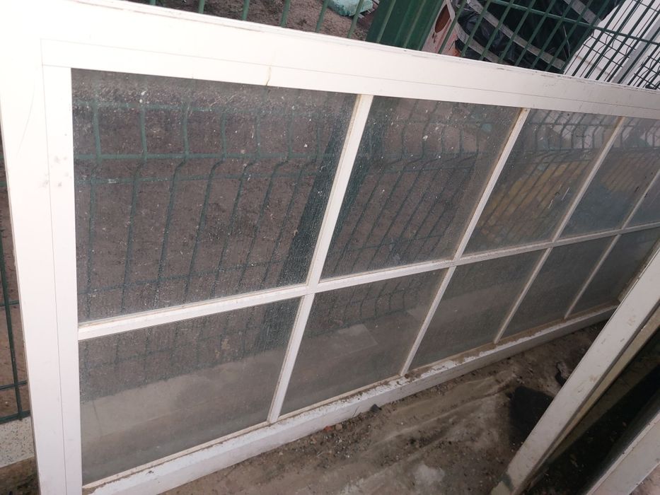 Porta de aluminio + janela fixa