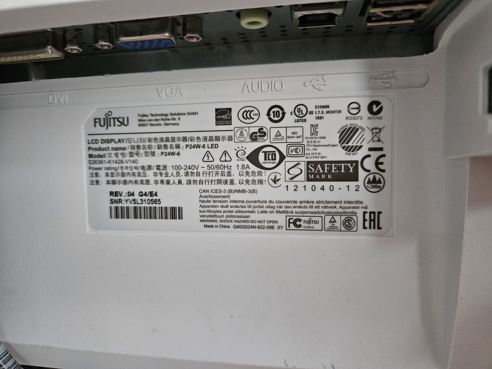 Monitor 24 cale 1920x1200 16:10 FUJITSU