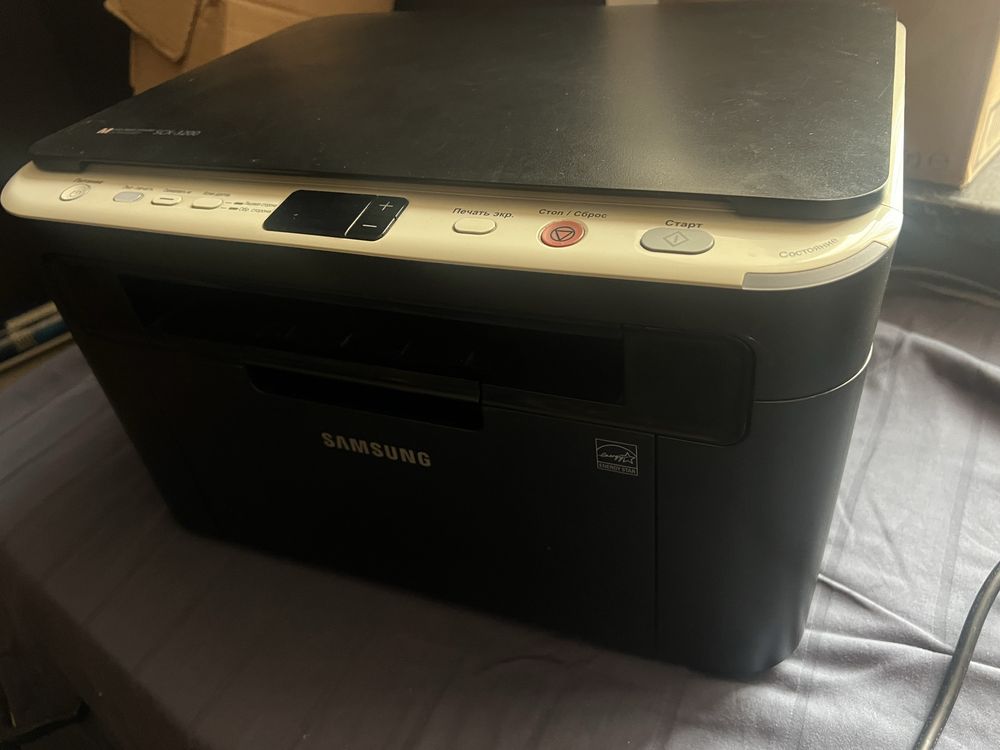 Лазерный принтер scx 3200