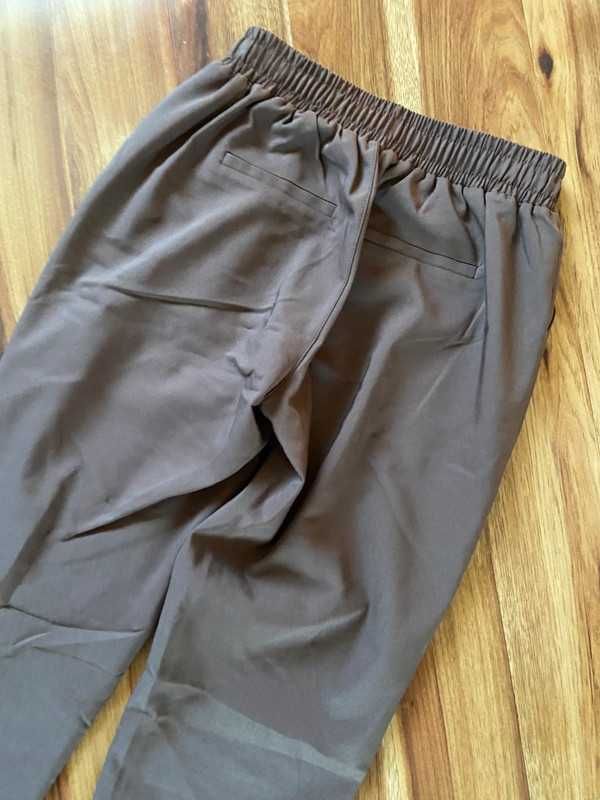 44 xxl lavinia cygaretki chinosy dresowe braz +size wiosna material