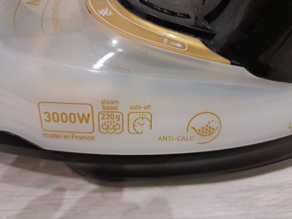 Праска парова Tefal FV9787, утюг