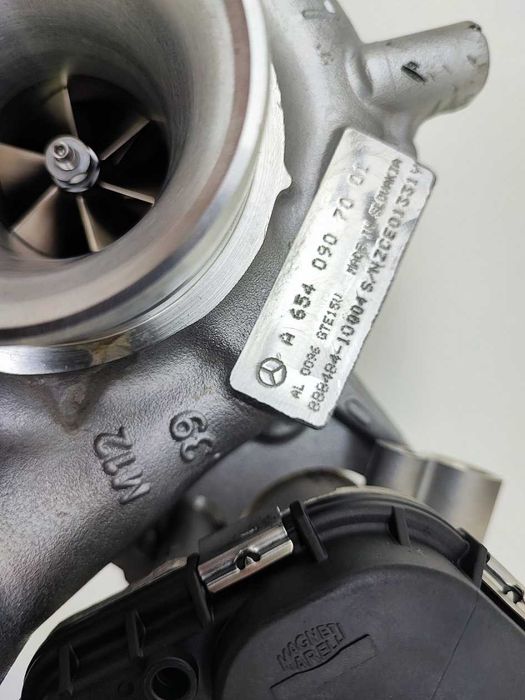 Turbosprężarka Mercedes Varius 2.0