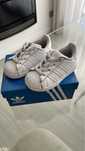 Adidas superstar tamanho 22