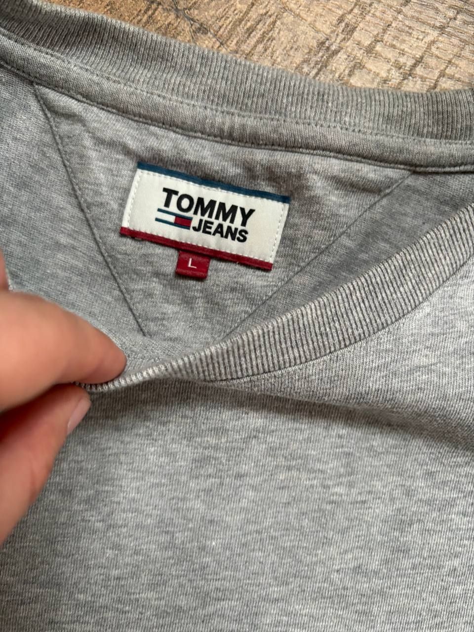 Футболка мужская Tommy Hilfiger jeans L-XL серая базовая