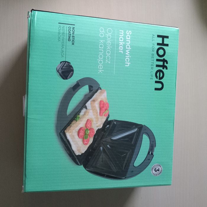 Сендвічниця 750w