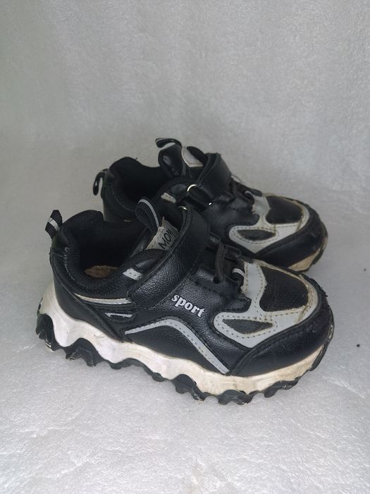 Кроссовки 15 см (сбитые носки, бесплатно)