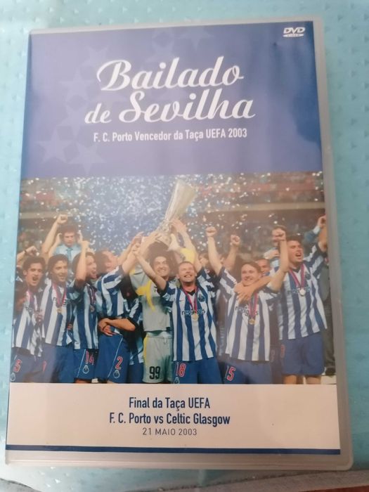 Cadernetas FCP e DVD taça Uefa 2003