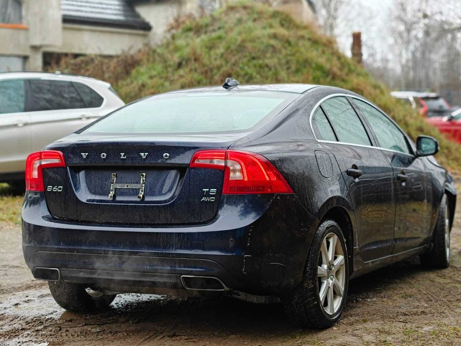2016r. VOLVO S60 T5 2.5 250 Koni AWD 4X4 Premier SPRAWNE NA MIEJSCU