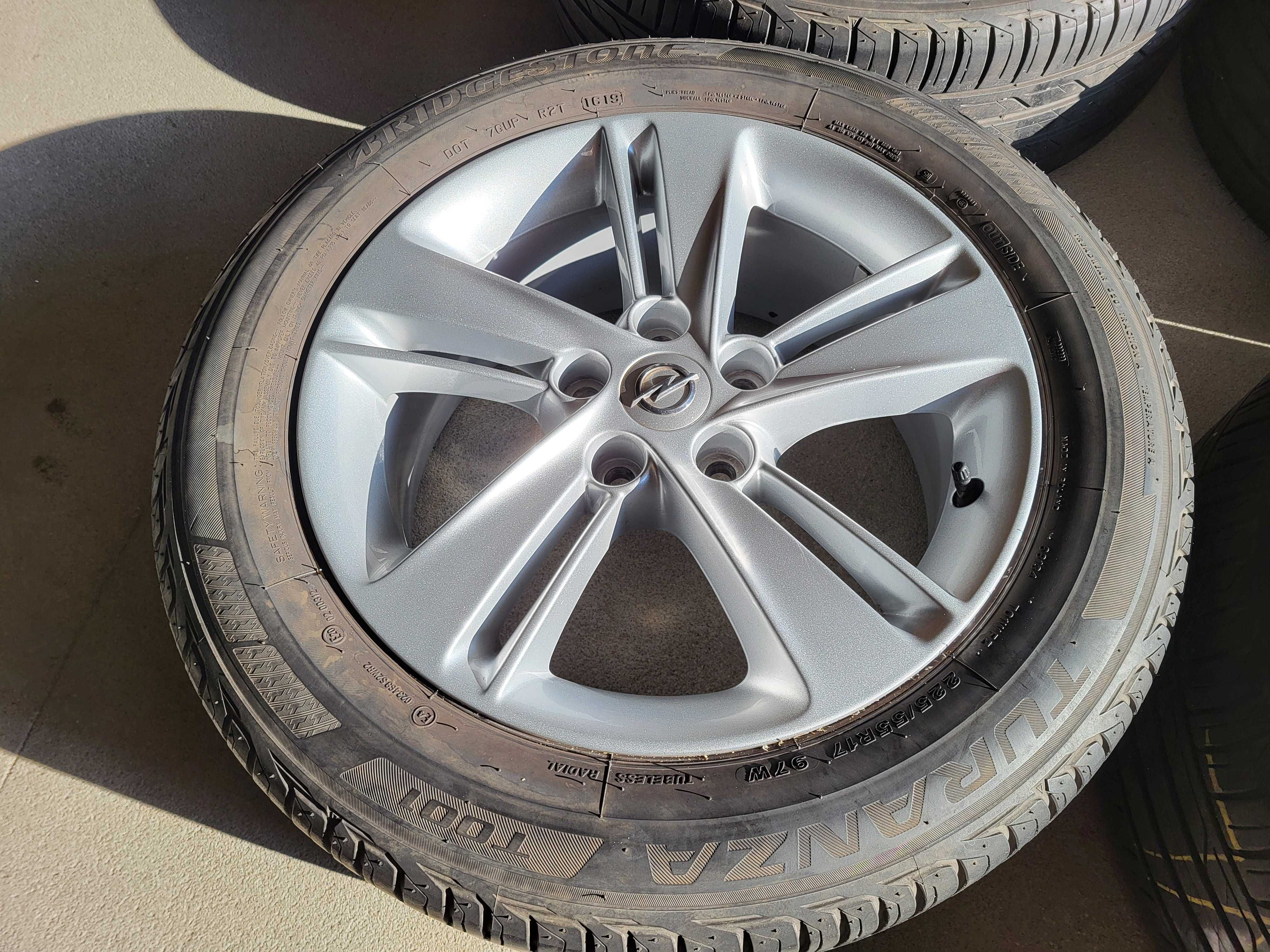 [L20] Koła letnie 17 Cali 5x115 Bridgestone 225/55/17 Opel Insignia B