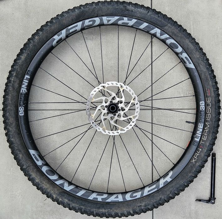 Komponenty Trek Fuel EX 9.8 OCLV