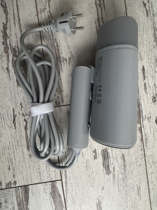 Продам відпарювач Electrolux E5HS1-6UG