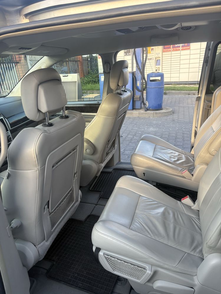 Sprzedam Chrysler Voyager 2.8 CRD