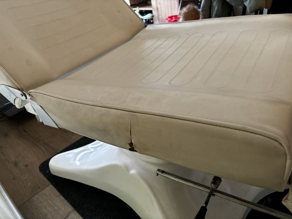 Łóżko kosmetyczne