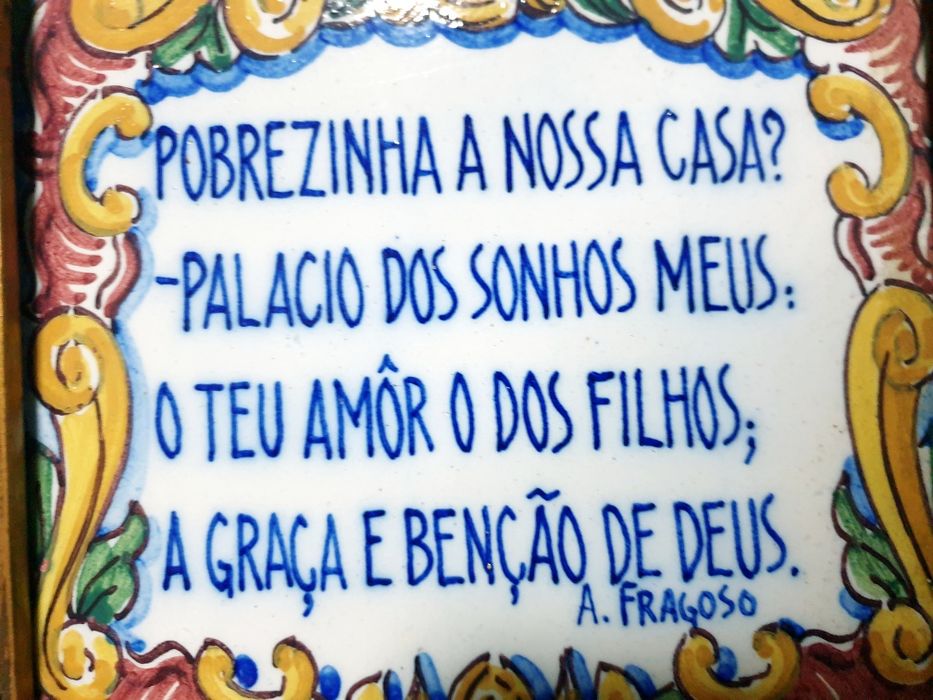 Lindo antigo azulejo falante assinado e emoldurada