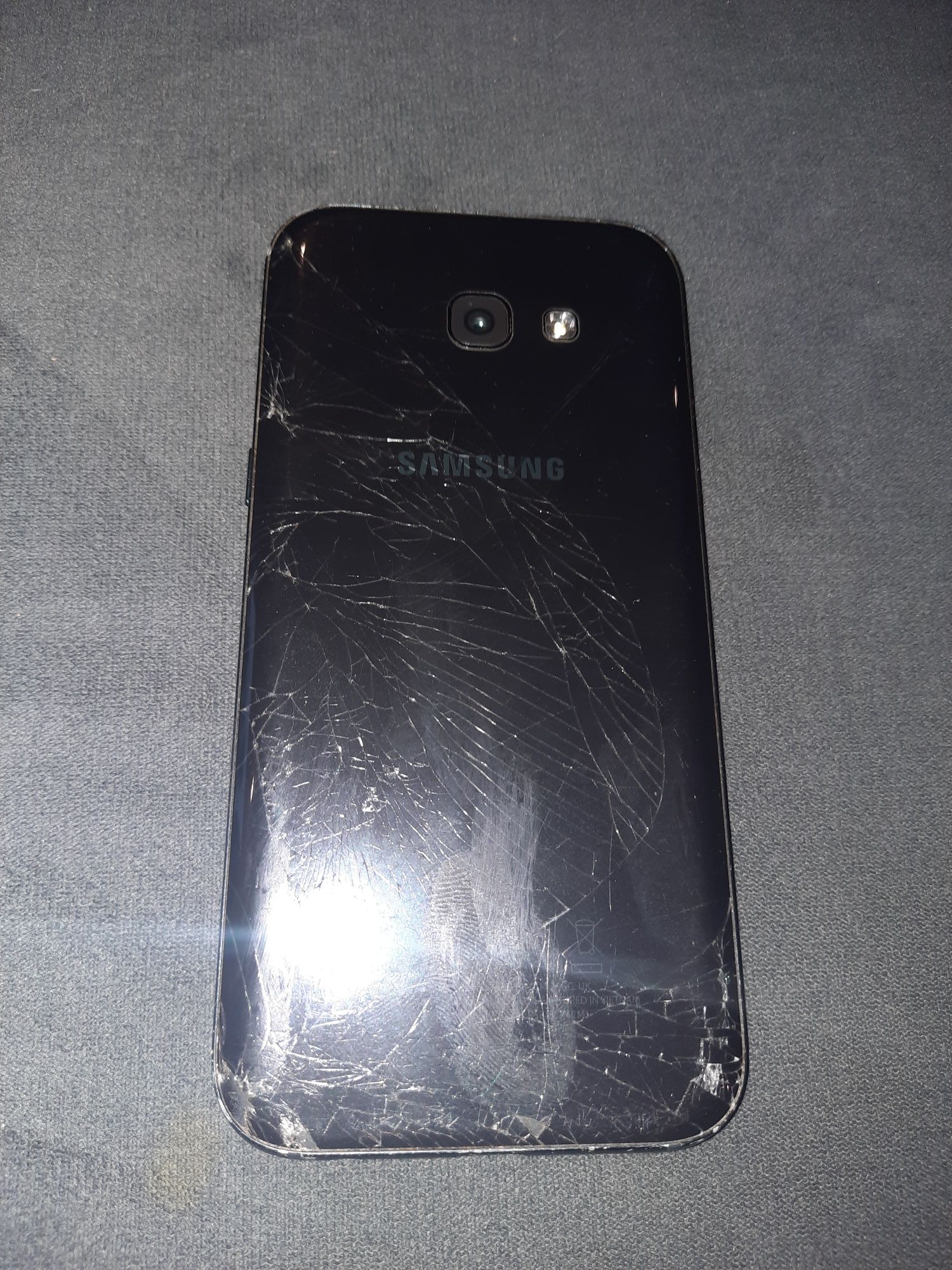 Samsung A5 (2017)