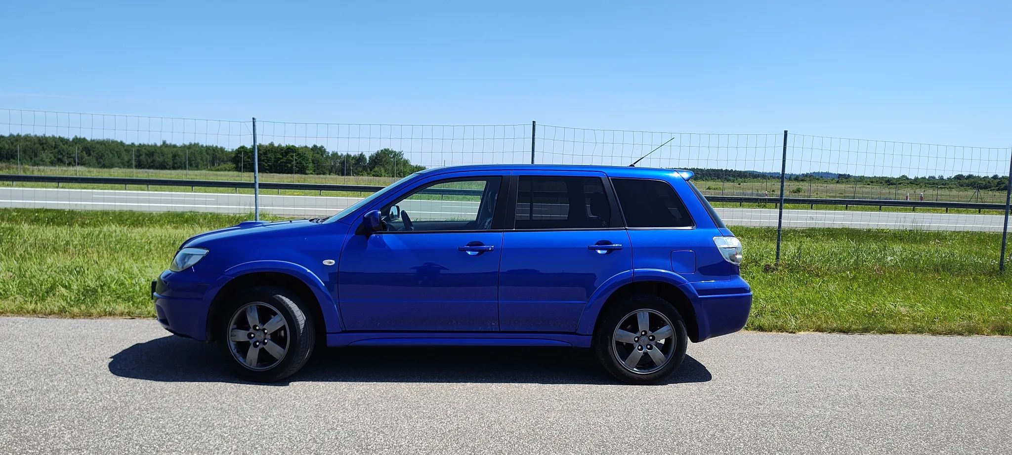 Mitsubishi Outlander Outlader Turbo 4g63T LPG 1.5 roku 2 kpl kół do negocjacji