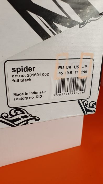 Buty męskie sportowe czarne Spider rozmiar 45 / wkładka 29 cm