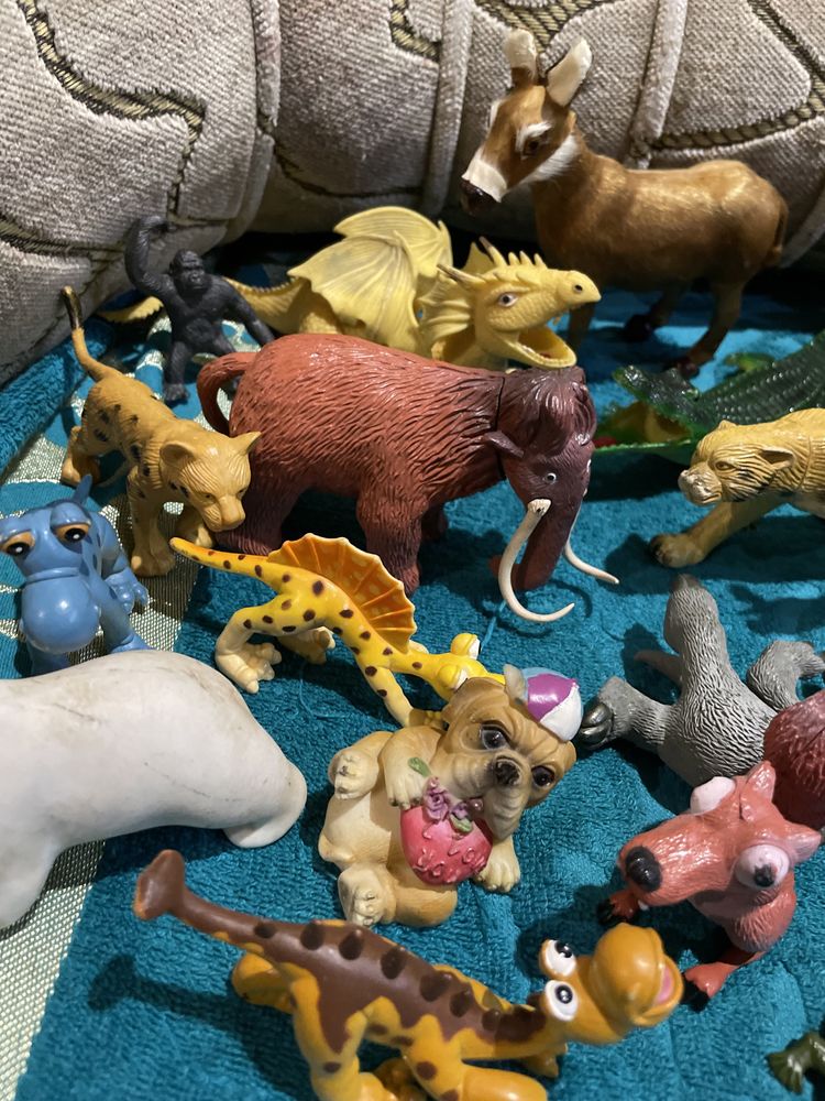 набір іграшок-тваринок для дітей