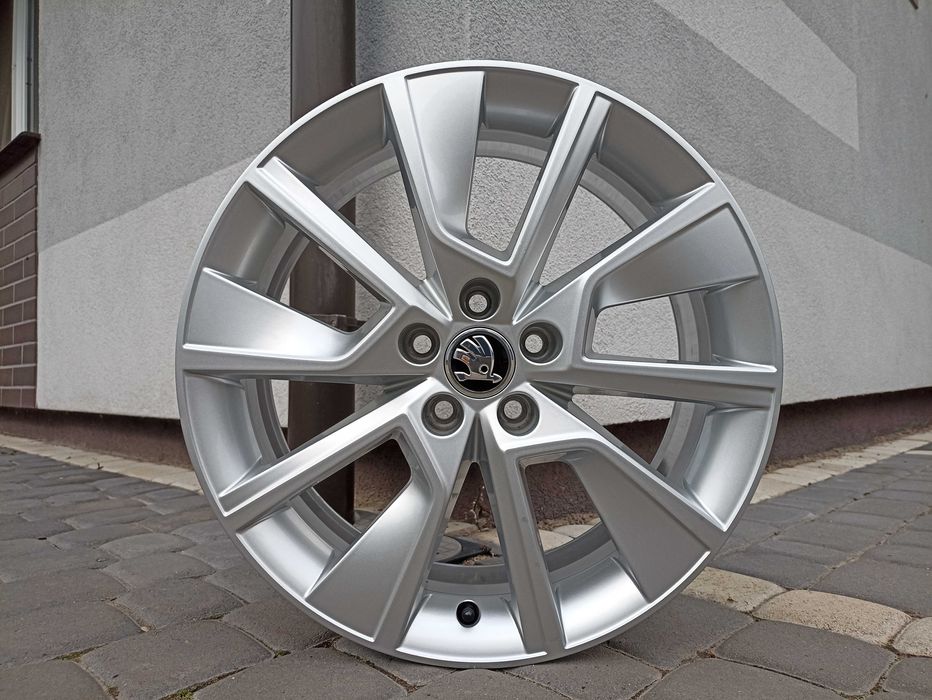 R-17 5*100 SKODA SCALA KAMIQ FABIA Rapid VW Audi A1 Seat Toyota SUBARU