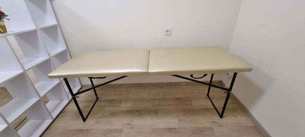 Кушетка для майстрів