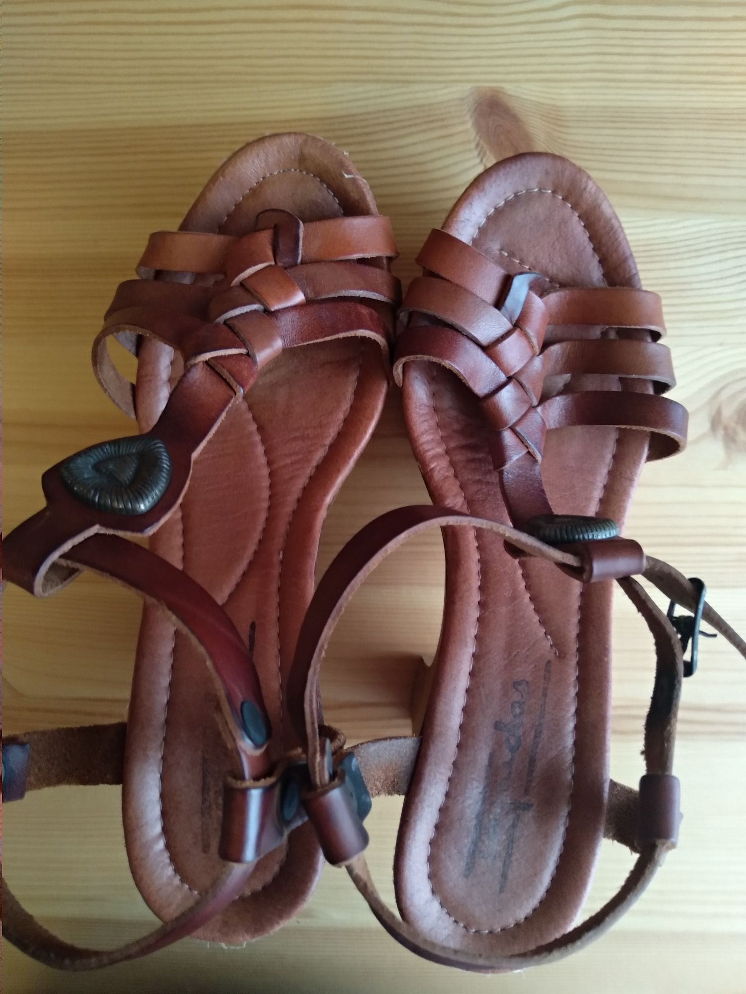 Chinelas Tapadas 38