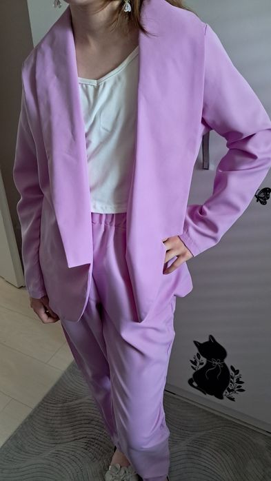 Garnitur 152 liliowy dla dziewczynki