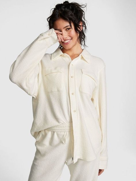 Кремова флісова сорочка Victoria's Secret з довгими рукавами, нова
 ро