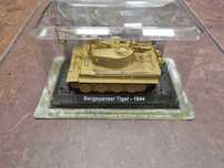 SPRZEDAM model Bergepanzer Tiger 1944 NOWY