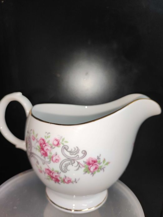 Вінтажний фарфоровий колекційний посуд, Англія