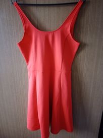 Rozkloszowana czerwona sukienka nowa H&M S