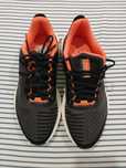 Sapatos esportivos  novos