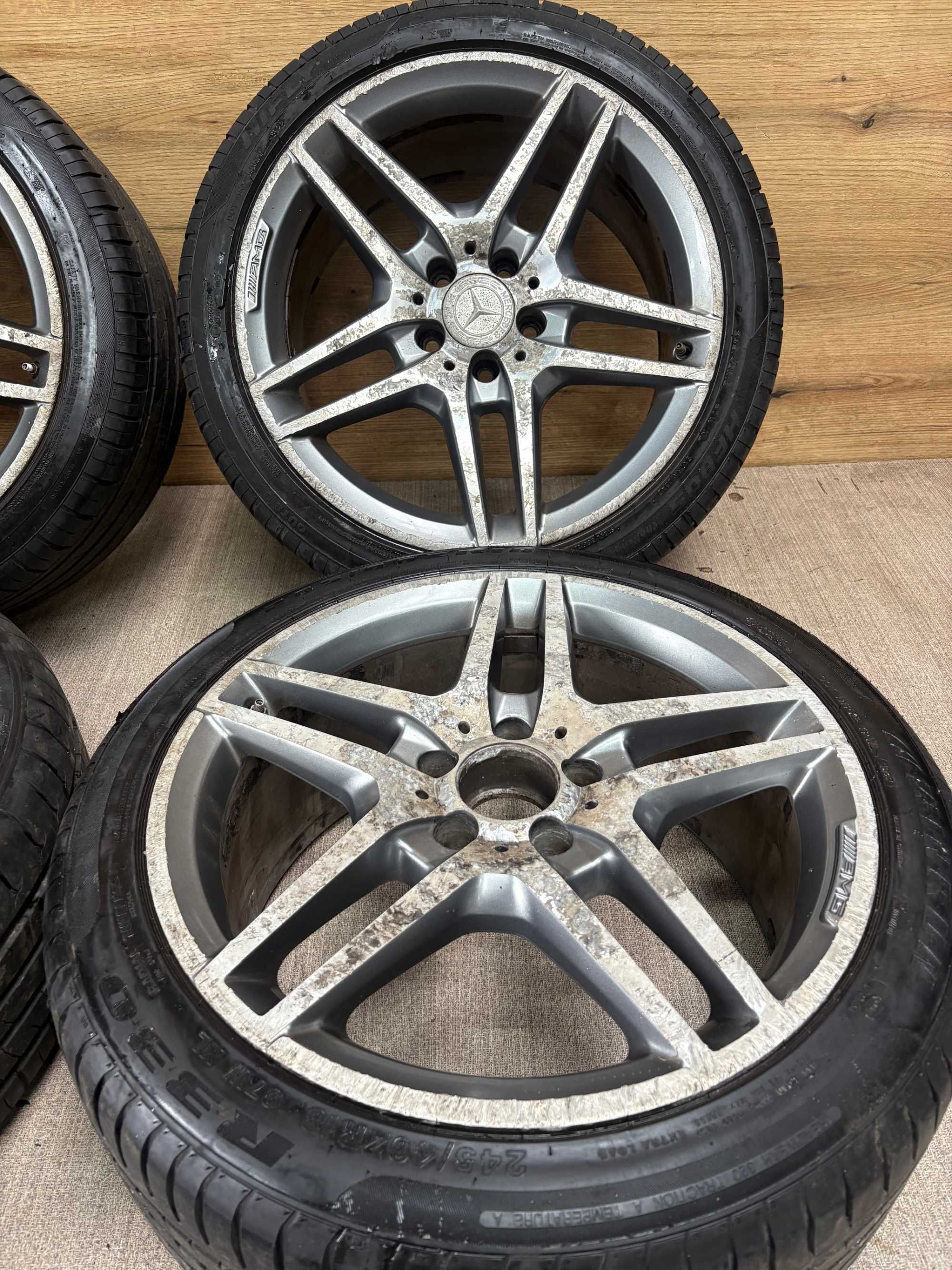 felgi mercedes w212 5x112 2x 8,5jx18 et 48 , 2x 9jx18 et 54